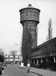 837763 Gezicht op de watertoren aan de Bergweg te Zeist.